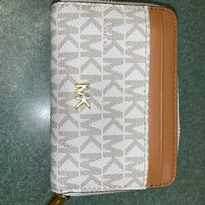 Women’s MK Wallet